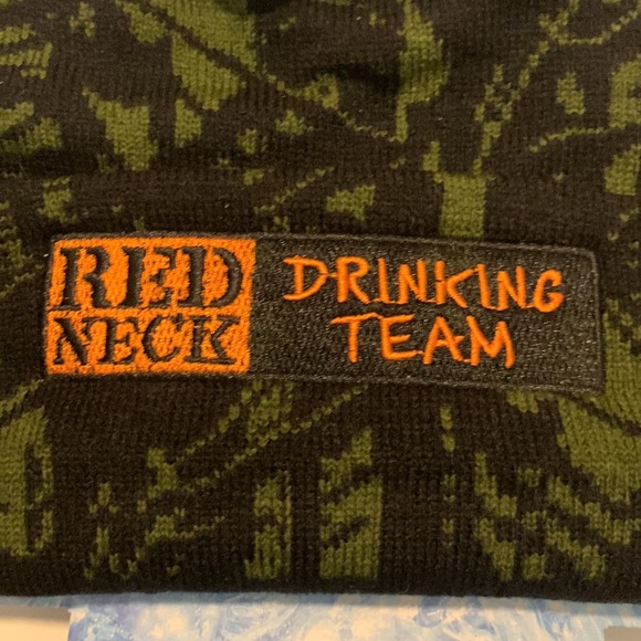 Polar Knitz Red Neck Drinking Team Knit Hat - Picture 2 of 4